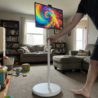 Écran Tactile Mobile 27" sur Roulettes