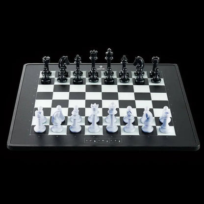 packshot — Échiquier Intelligent ChessLume™ — Plateau Connecté & Pièces Premium