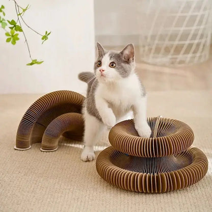 situation — GriffoBille™ – Griffoir en Carton Ondulé avec Balle pour Chat