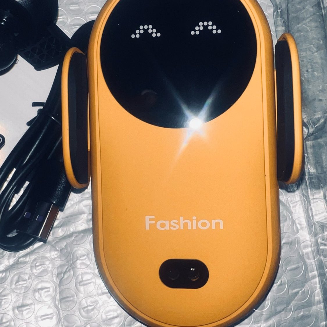 packshot — DriveCharge™ – Support Chargeur Sans Fil Voiture à Capteur Automatique