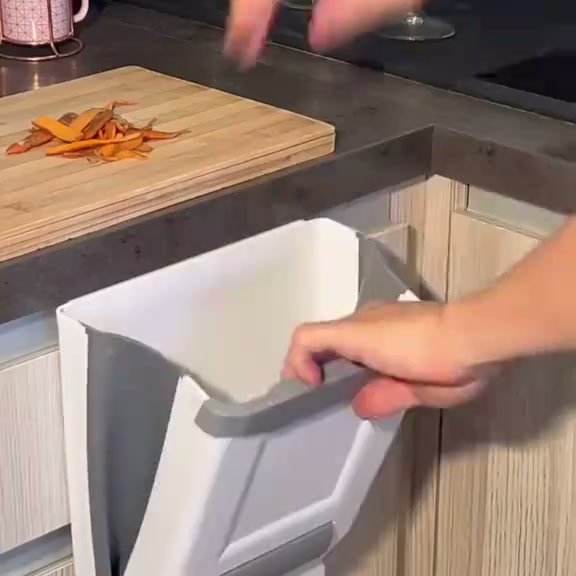 cleanhang-poubelle-de-cuisine-suspendue-pliable-611-section1