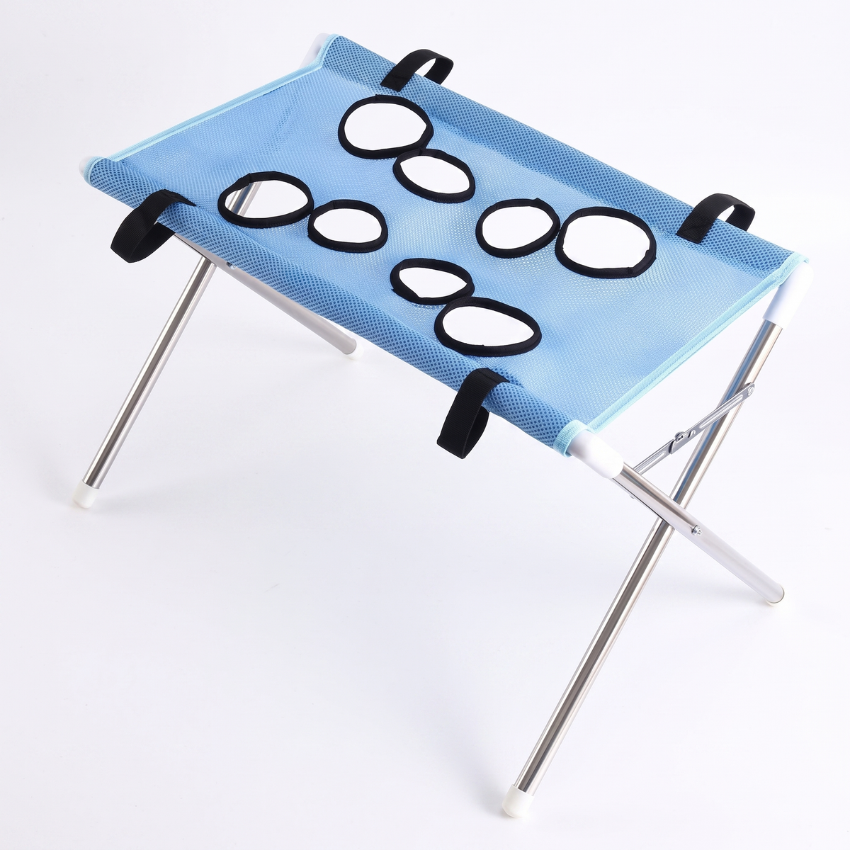 Table de toilettage pliable bleue - packshot studio
