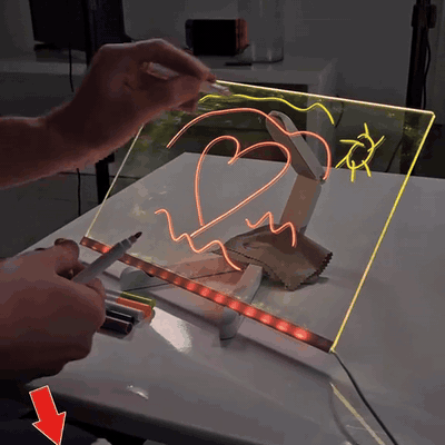 gif — LumiBoard™ – Ardoise Transparente Lumineuse pour Enfant