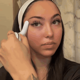 gif — NeckTonic™ – Soin Raffermissant Cou & Double Menton