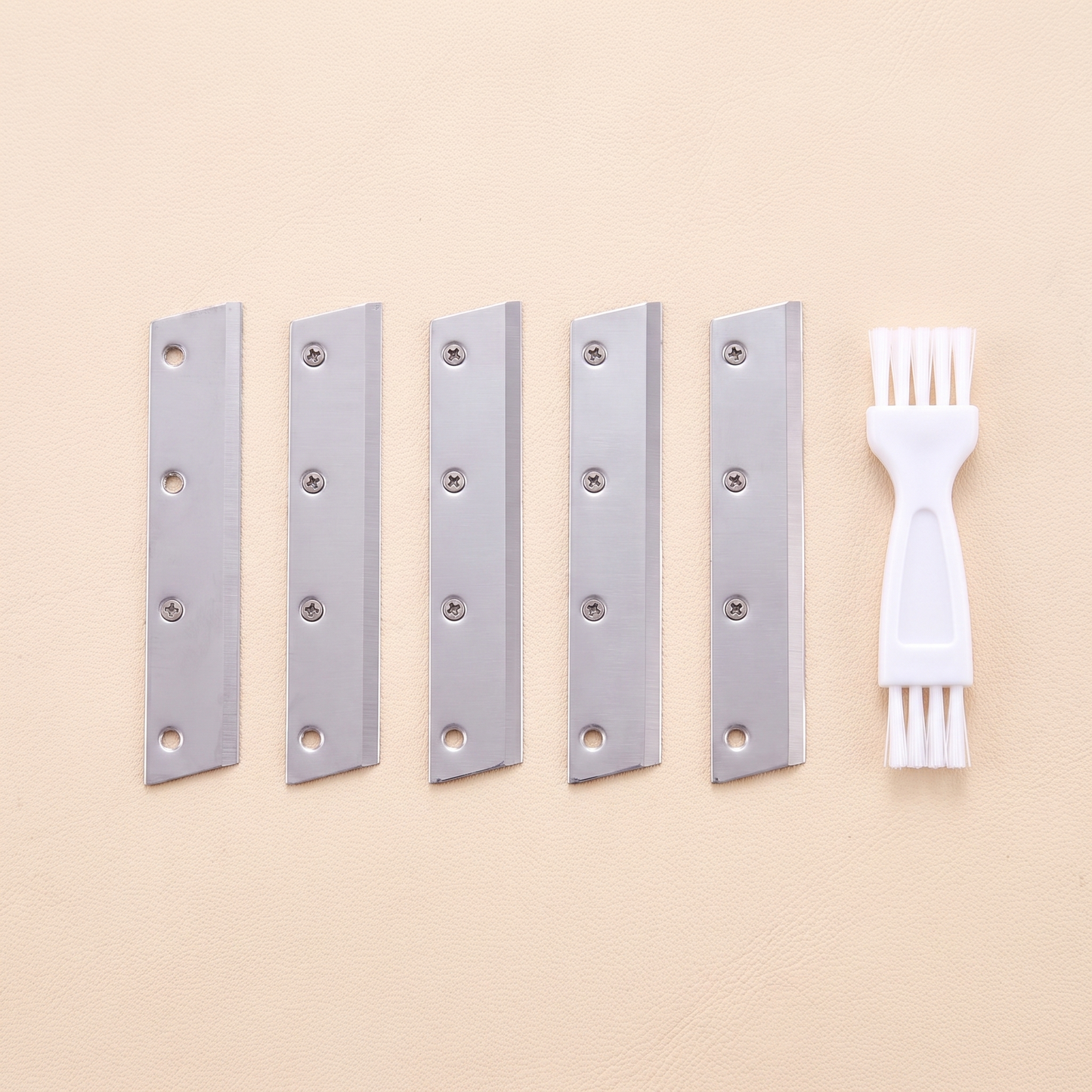Kit lames de rechange + brosse de nettoyage — OFFERT