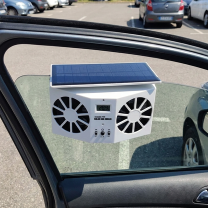 SolarVent — posé sur la vitre entrouverte, maintenu par le verre