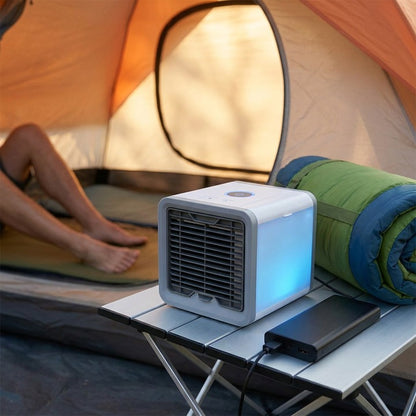 PolarCube sous une tente, alimenté par batterie externe