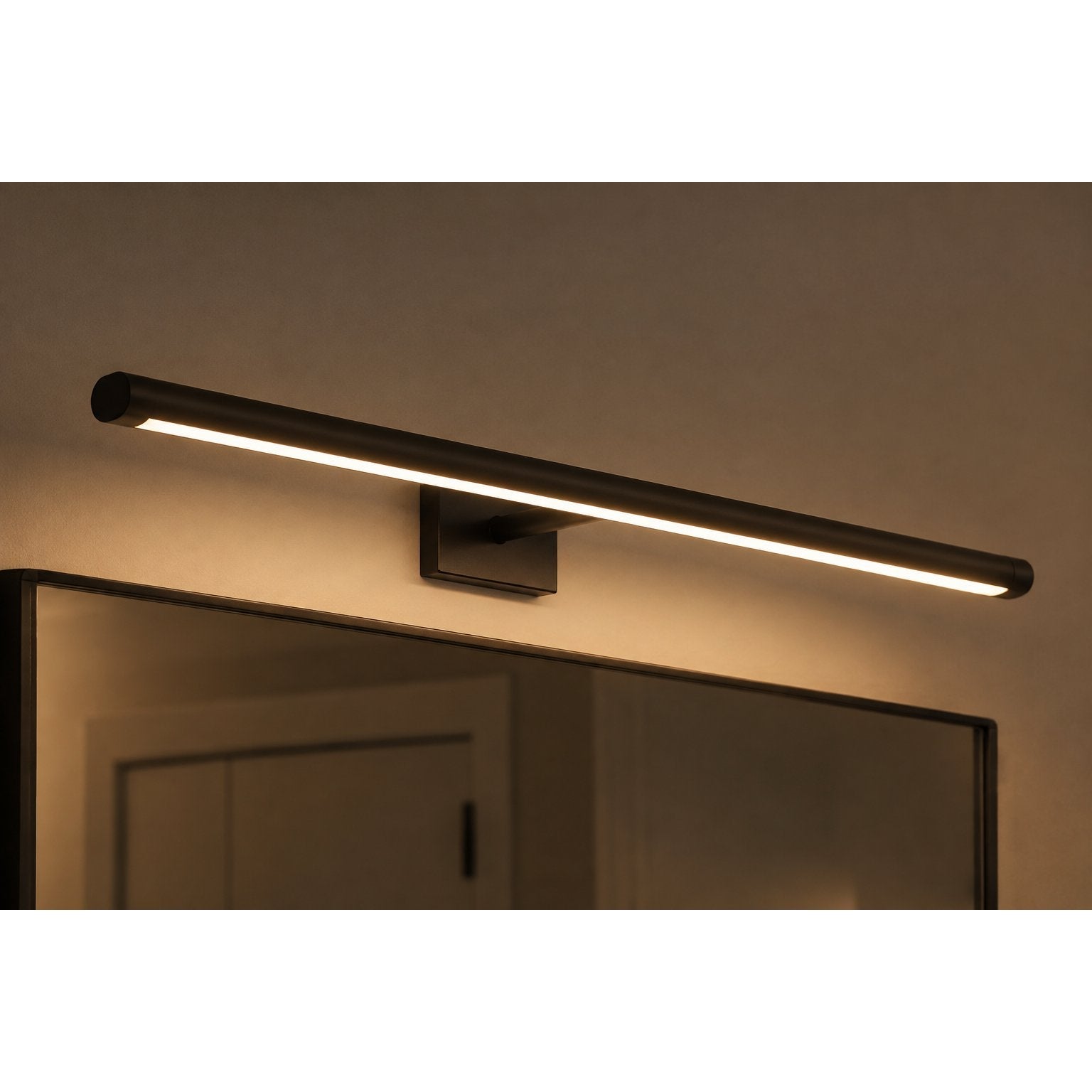 situation — LumiCadre™ – L'applique sans fil qui sublime vos tableaux